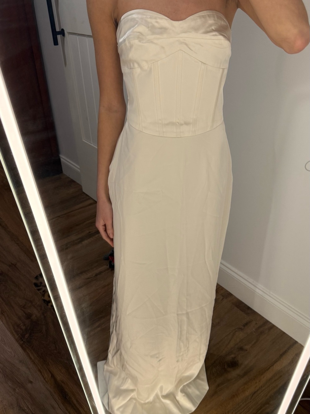 NWT Reformation Ariyah Corset Satin Maxi Dress in Ivory - Picture 3 of 7